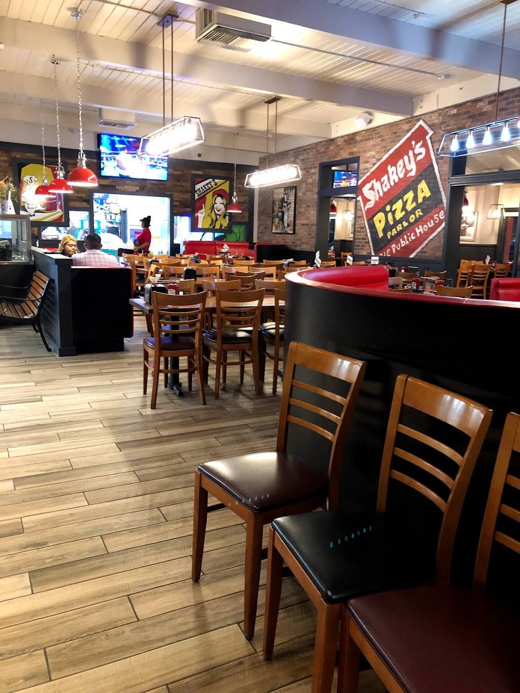 Shakeys Pizza Parlor | restaurant | 1133 S Glendale Ave, Glendale, CA 91205, USA | 8182403850 OR +1 818-240-3850