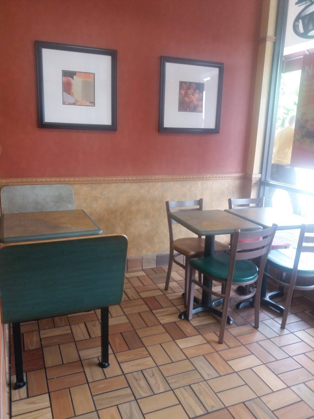 Subway | restaurant | 30325 Detroit Rd, Westlake, OH 44145, USA | 4408712101 OR +1 440-871-2101