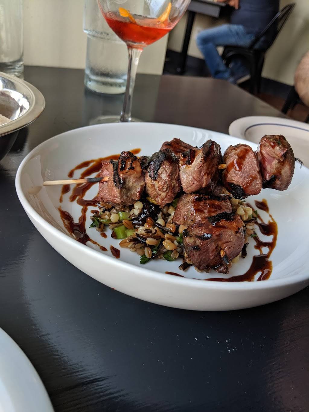 Country Mile | restaurant | 136 Belmont St, Watertown, MA 02472, USA | 6173931568 OR +1 617-393-1568