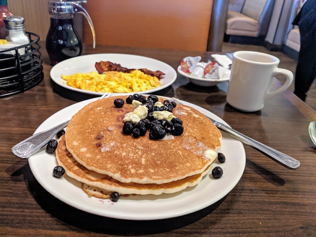 Broken Yolk Cafe | restaurant | 3049 N Imperial Ave, El Centro, CA 92243, USA | 7603529655 OR +1 760-352-9655