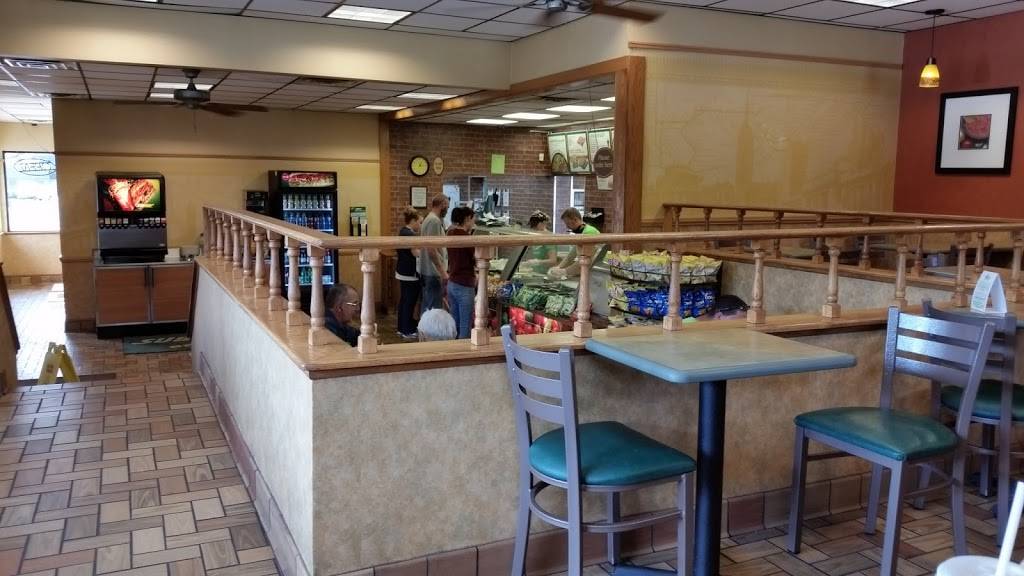 Subway | restaurant | 2200 Elmwood Ave, Lafayette, IN 47904, USA | 7654476373 OR +1 765-447-6373