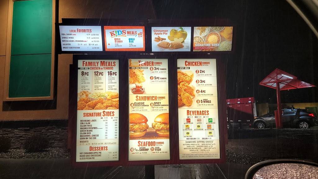 Popeyes Louisiana Kitchen | restaurant | 1228 NJ-36, Hazlet, NJ 07730, USA | 6098373339 OR +1 609-837-3339