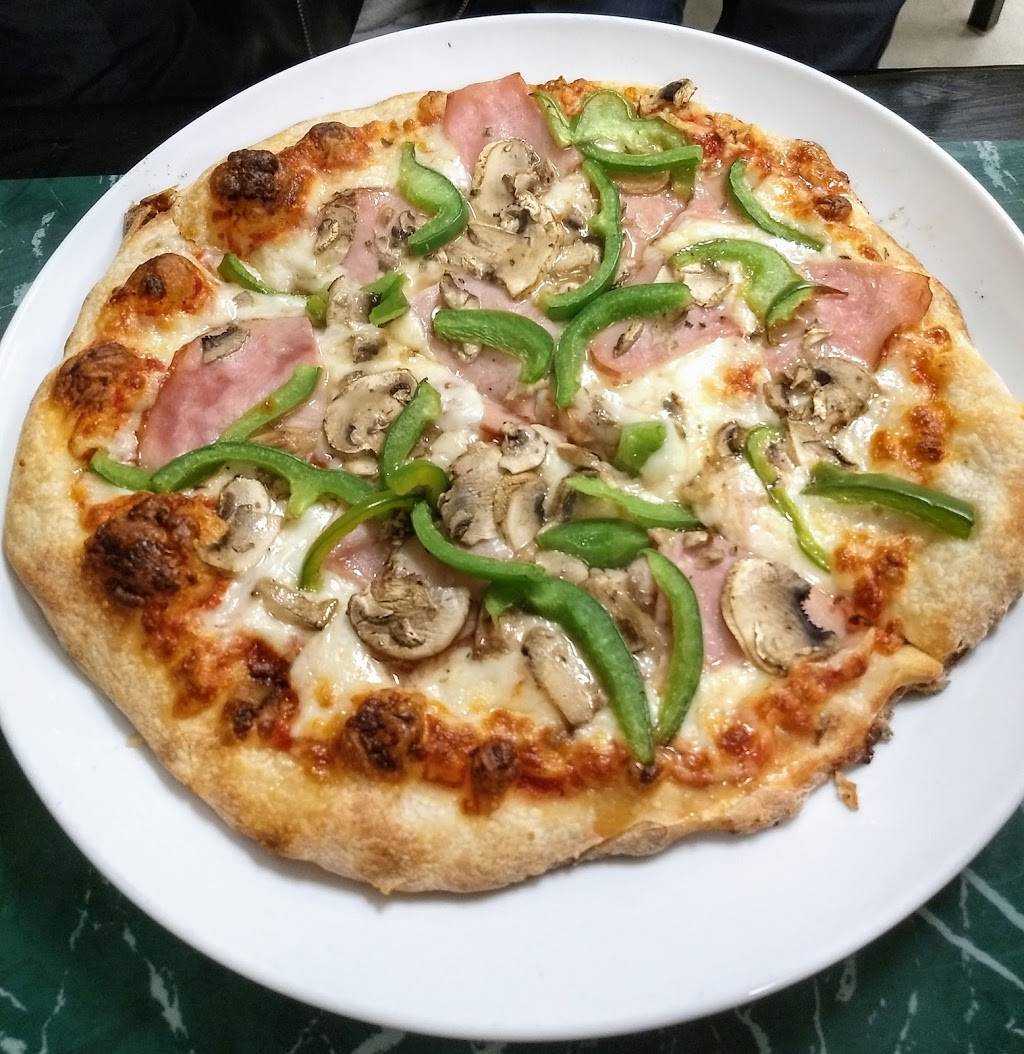 Jays Pizza & Pasta | restaurant | 8983 Okeechobee Blvd, West Palm Beach, FL 33411, USA | 5617539997 OR +1 561-753-9997