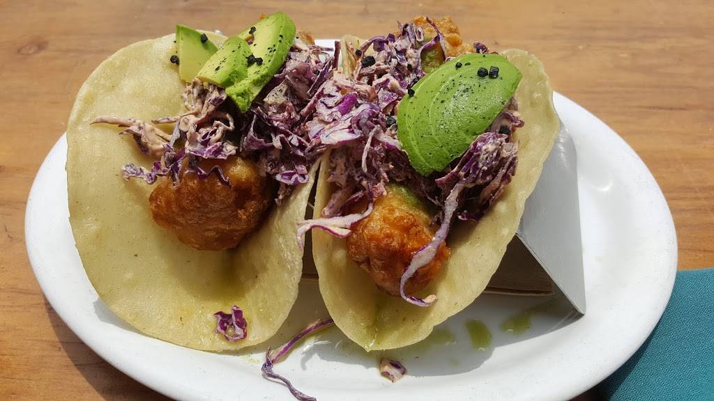 Playa Hermosa Fish & Oyster Co. | restaurant | 3733, 19 Pier Ave, Hermosa Beach, CA 90254, USA | 3105040088 OR +1 310-504-0088