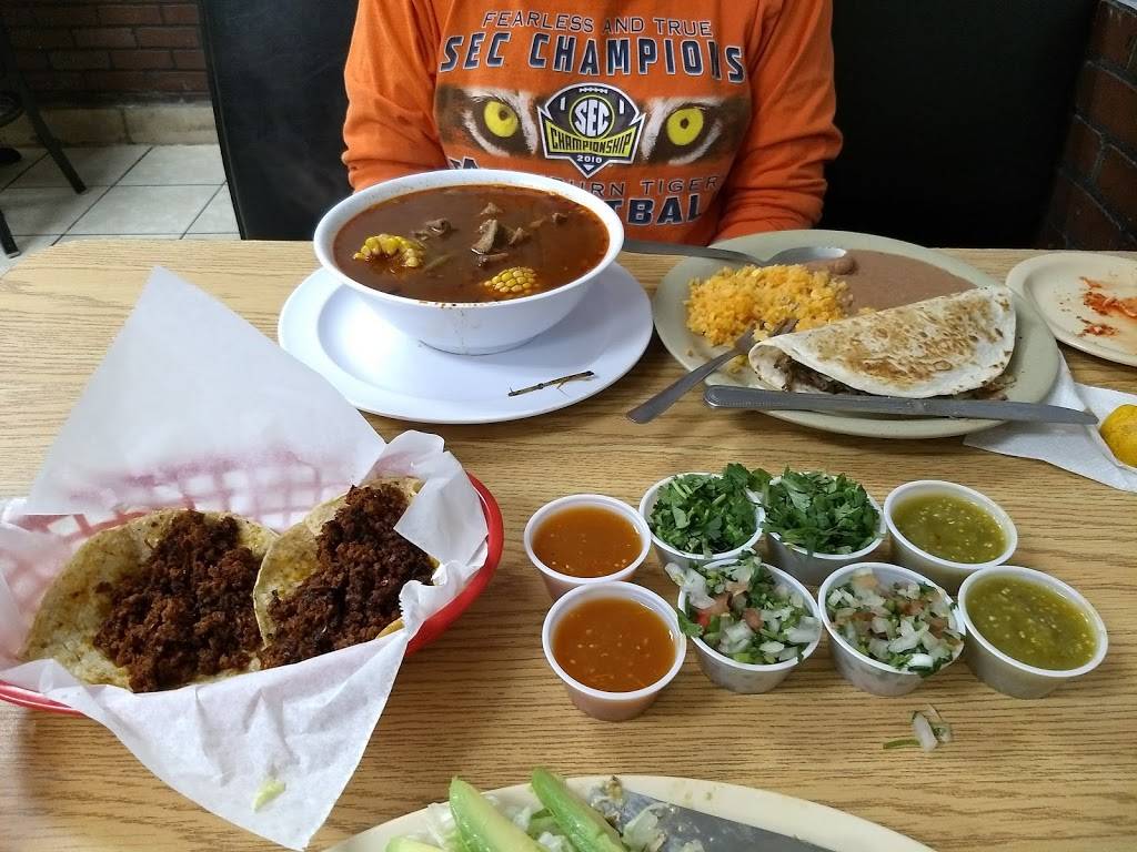 El Chido | restaurant | 152 N Burbank Dr, Montgomery, AL 36117, USA | 3342729758 OR +1 334-272-9758