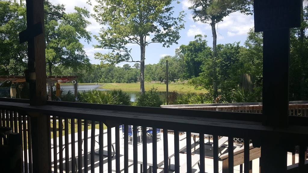 Chicken Hut | restaurant | 942699 Old Nassauville Rd, Fernandina Beach, FL 32034, USA | 9048442670 OR +1 904-844-2670