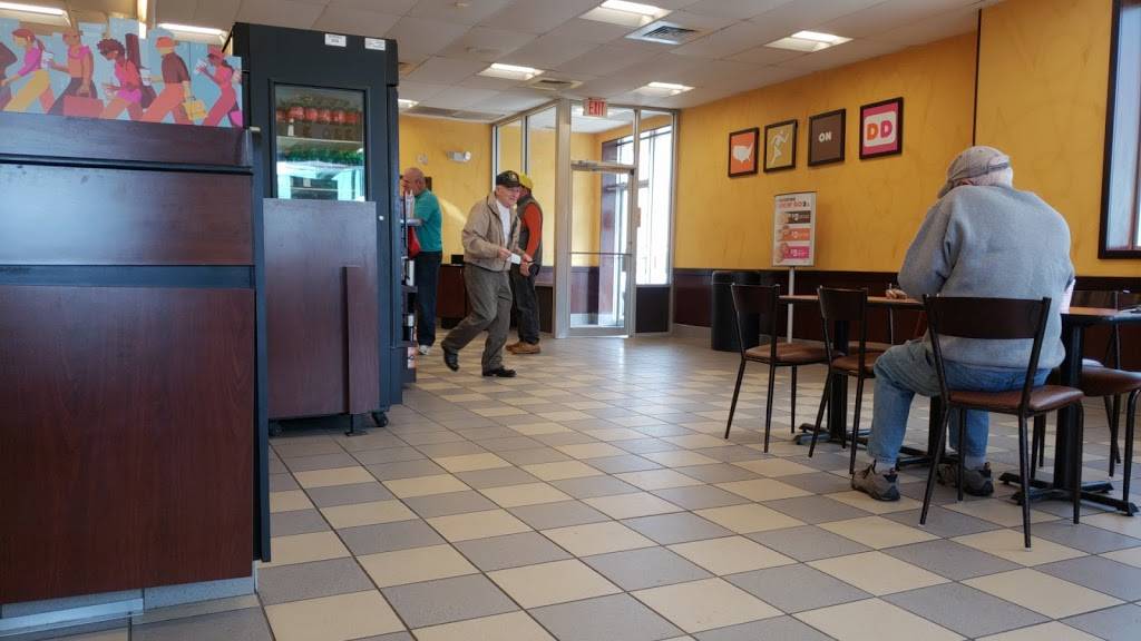 Dunkin | bakery | 255 Main St, Niantic, CT 06357, USA | 8607391910 OR +1 860-739-1910