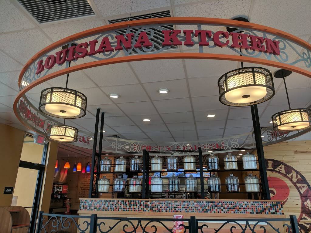 Popeyes Louisiana Kitchen | restaurant | 10786 US-441, Belleview, FL 34420, USA | 3214700200 OR +1 321-470-0200