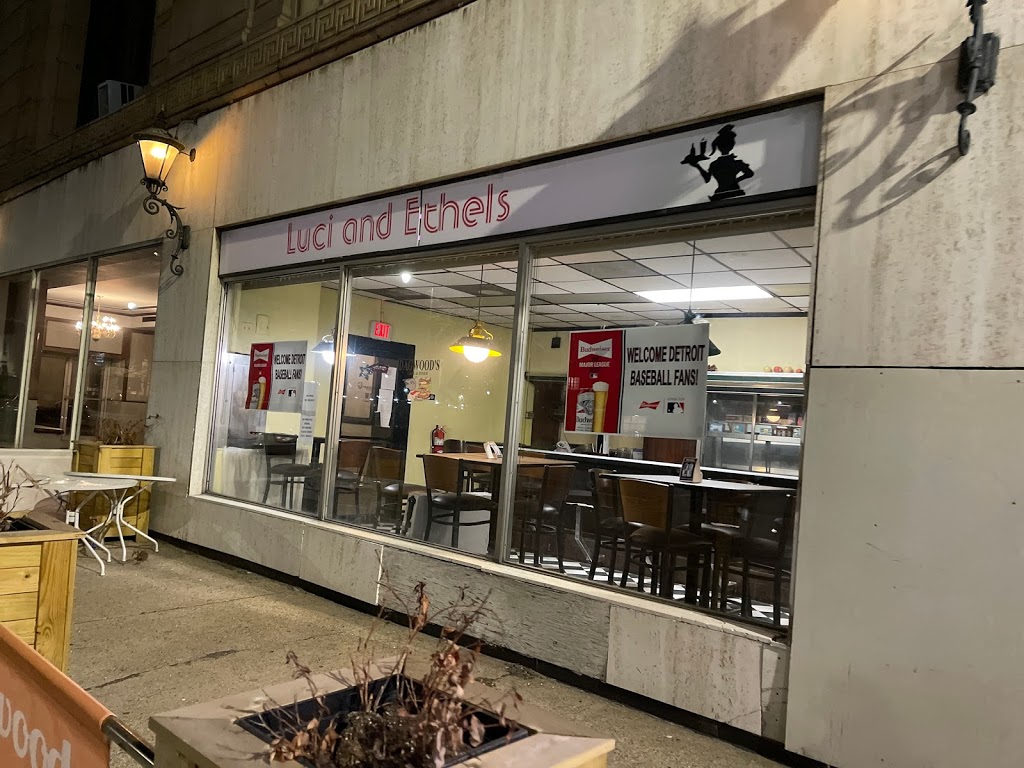 Dagwoods Cafe & Diner | restaurant | 400 Bagley St, Detroit, MI 48226, USA | 3132343649 OR +1 313-234-3649