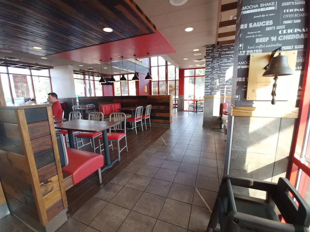 Arbys | restaurant | 1482 Montgomery Hwy, Birmingham, AL 35216, USA | 2058230116 OR +1 205-823-0116