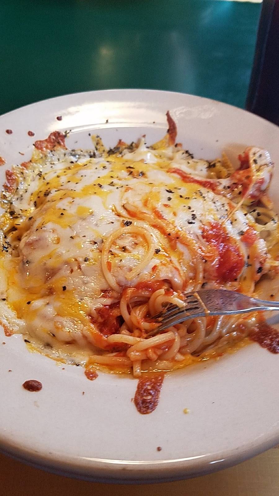 Monicals Pizza | restaurant | 1900 W Main St, Shelbyville, IL 62565, USA | 2177744100 OR +1 217-774-4100