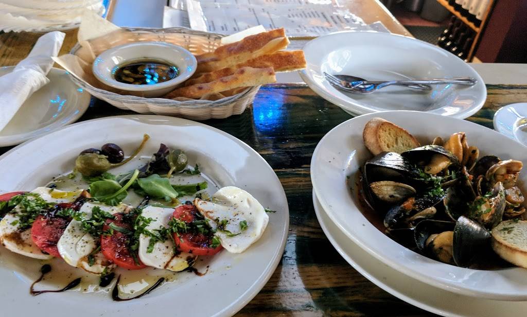 Sausalito SeaHorse | restaurant | 305 Harbor Dr, Sausalito, CA 94965, USA | 4153312899 OR +1 415-331-2899