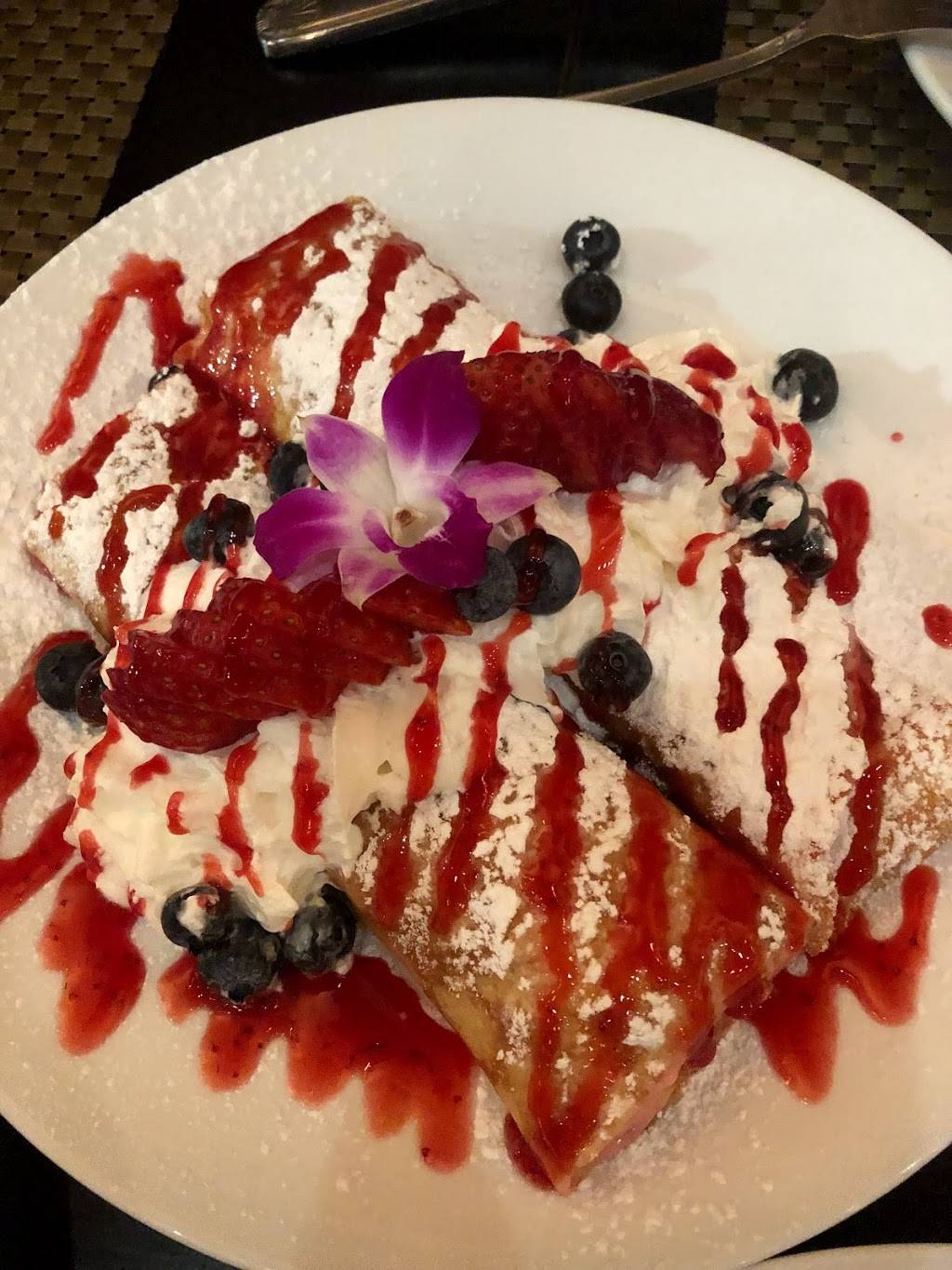 Les Crepes | restaurant | 9200 Stony Point Pkwy #152, Richmond, VA 23235, USA | 8044953650 OR +1 804-495-3650