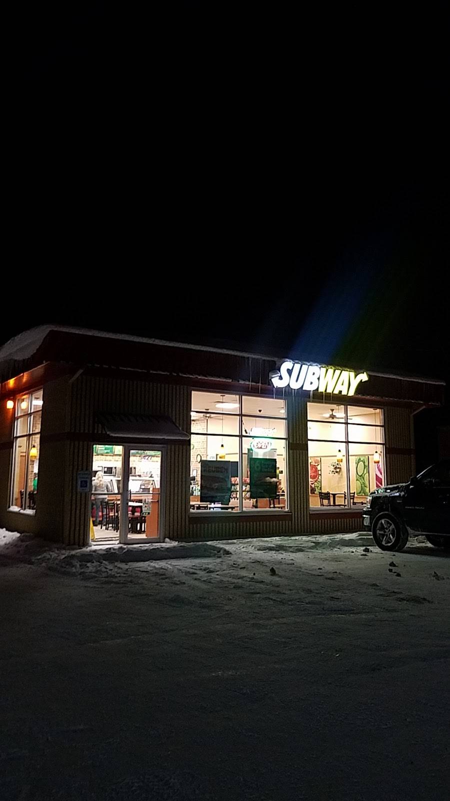 Subway | restaurant | 5427 E Apple Ave, Muskegon, MI 49442, USA | 2317476520 OR +1 231-747-6520