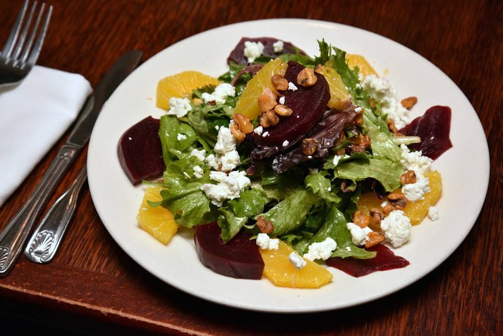 Freds | restaurant | 476 Amsterdam Ave, New York, NY 10024, USA | 2125793076 OR +1 212-579-3076