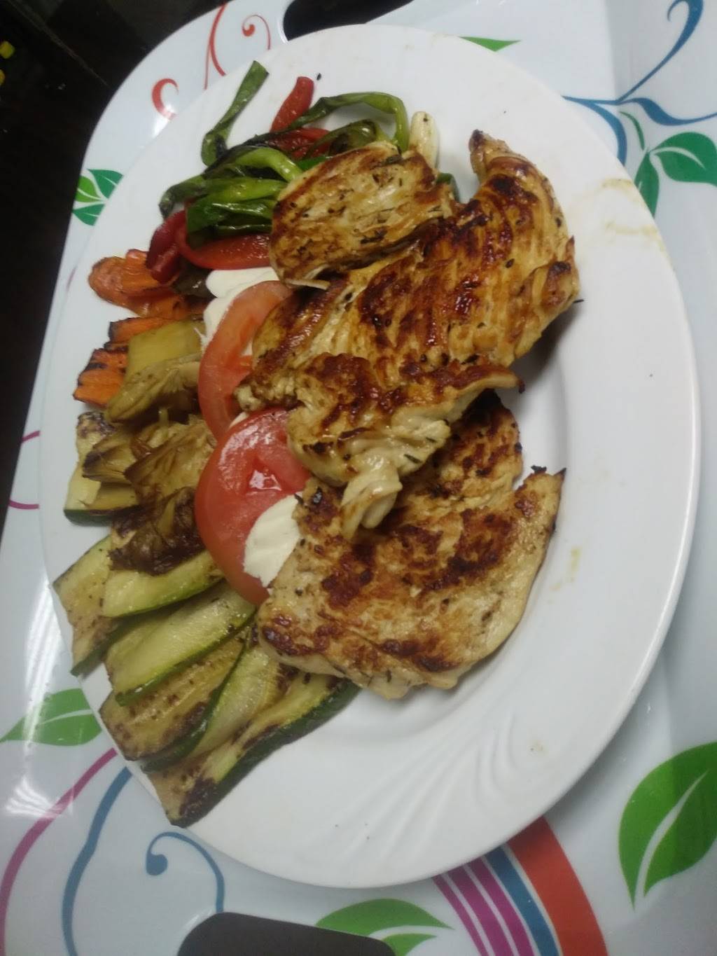 Victorias Fried Chicken | restaurant | 751 Front St, Hempstead, NY 11550, USA | 5167505058 OR +1 516-750-5058