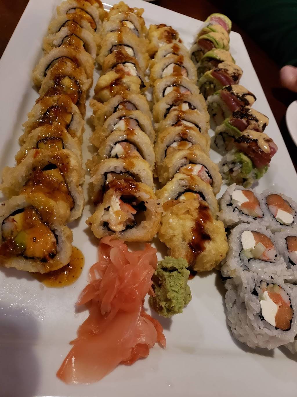 Koi Sushi & Thai | restaurant | 102 Lumber Dr # 200, Franklin, TN 37064, USA | 6155386018 OR +1 615-538-6018