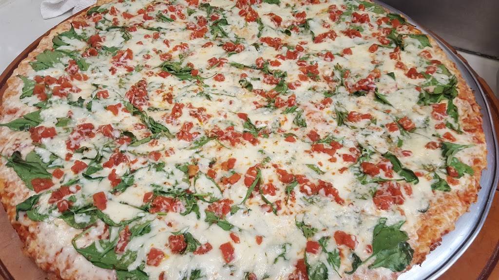 Mammas Pizza | restaurant | 2118 Queen St E, Toronto, ON M4E 1E2, Canada | 4166900707 OR +1 416-690-0707