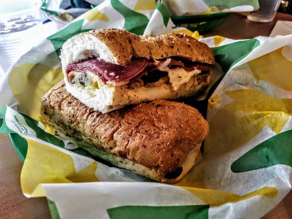 Subway | restaurant | 813 W Central Ave Ste 10, Bentonville, AR 72712, USA | 4792739606 OR +1 479-273-9606