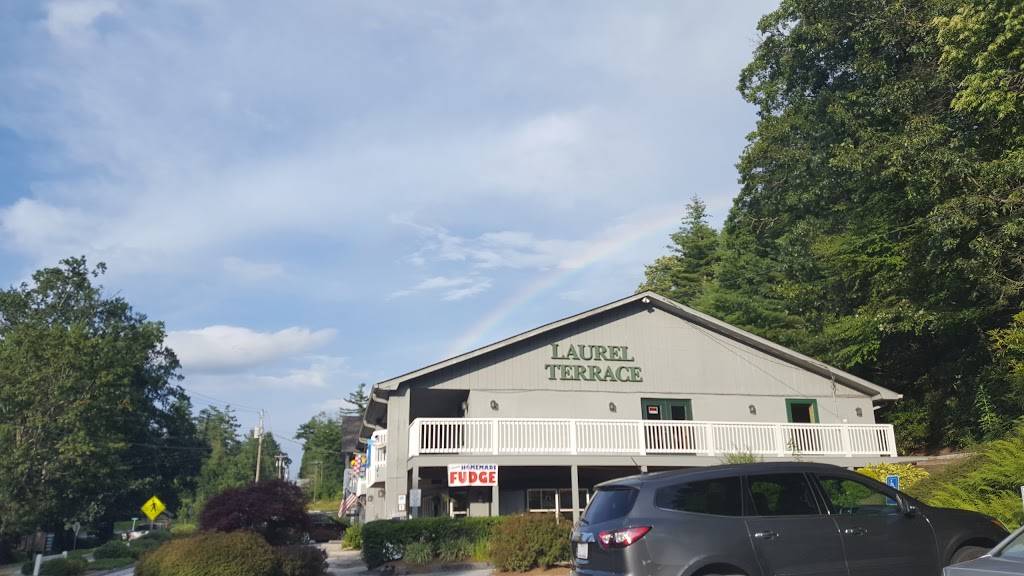 Subway | restaurant | 110 US-64, Cashiers, NC 28717, USA | 8287431300 OR +1 828-743-1300