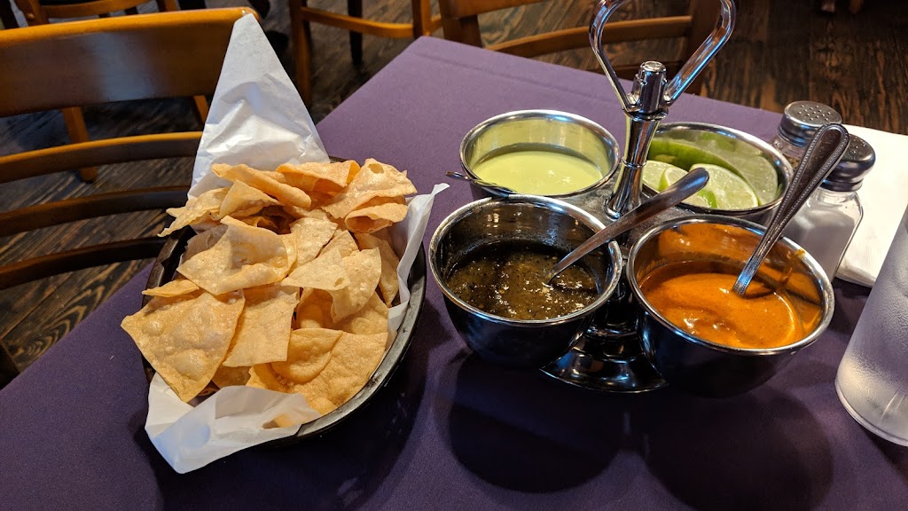 Hacienda Arandas | restaurant | 611 Shiloh Drive 13 & 14, Laredo, TX 78045, USA | 9565680166 OR +1 956-568-0166