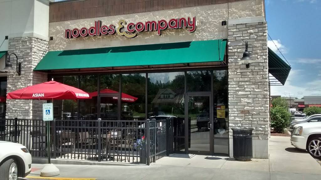 Noodles and Company | restaurant | 5794 S 108th St, Hales Corners, WI 53130, USA | 4145258200 OR +1 414-525-8200