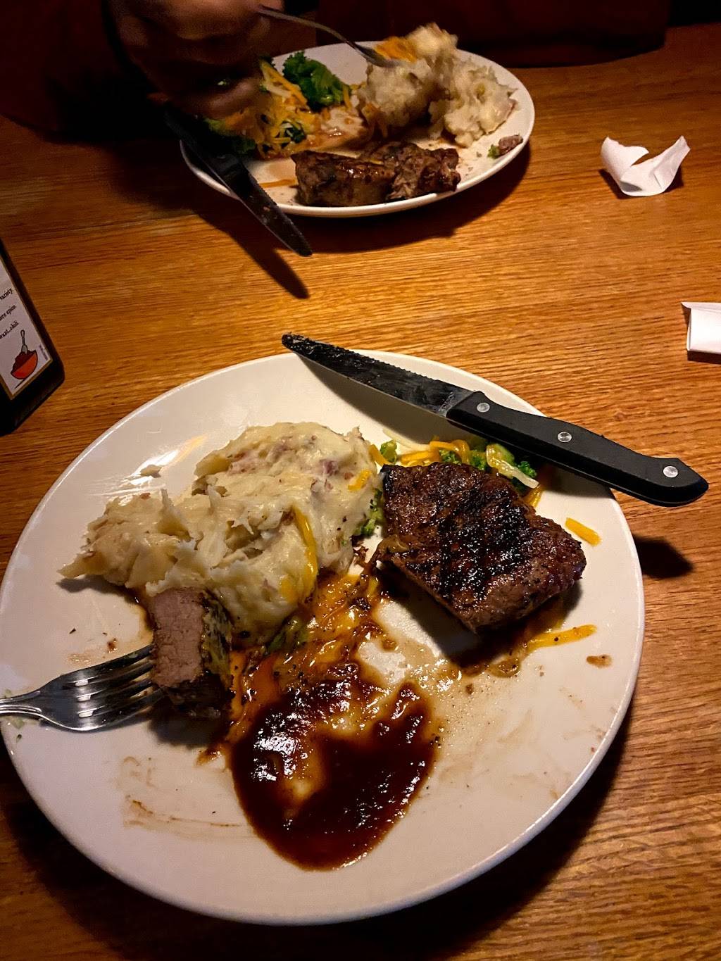 Applebees Grill + Bar | restaurant | 2600 Menaul Blvd NE, Albuquerque, NM 87107, USA | 5058832846 OR +1 505-883-2846