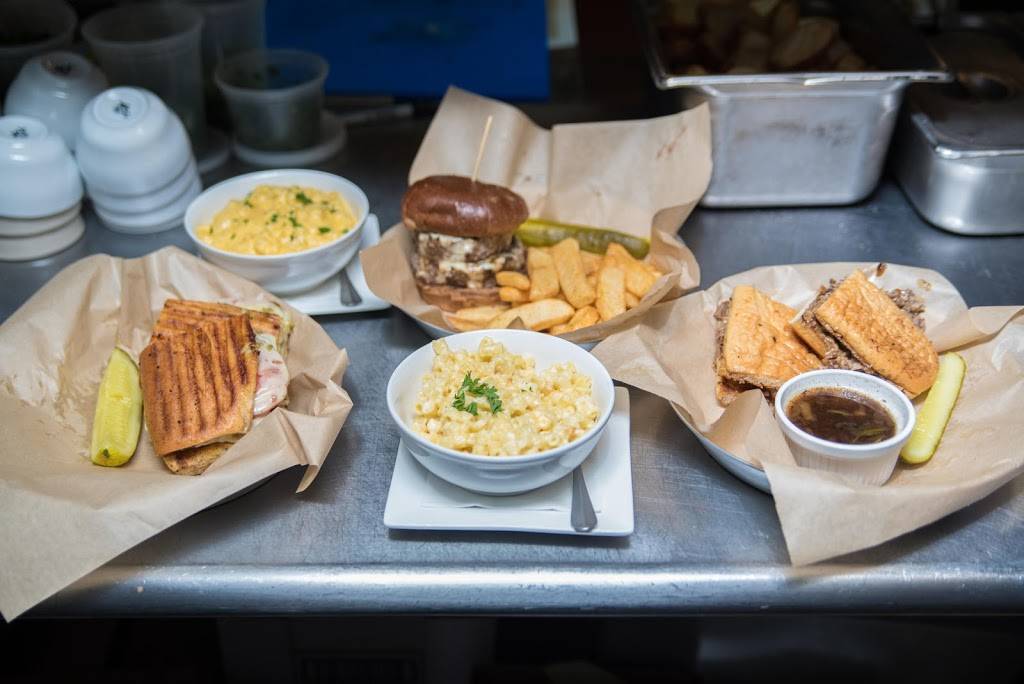 The Grub Gastro Pub | restaurant | 1090 Alpharetta St, Roswell, GA 30075, USA | 6783369205 OR +1 678-336-9205