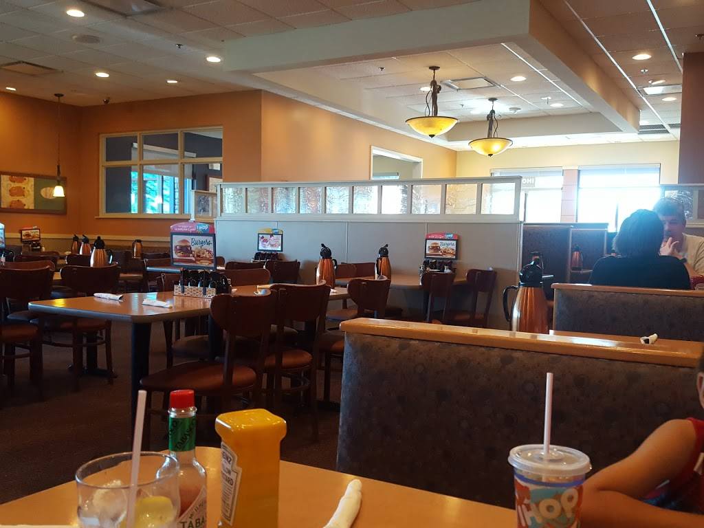 IHOP | restaurant | 2000 W Northern Ave, Phoenix, AZ 85021, USA | 6029954044 OR +1 602-995-4044