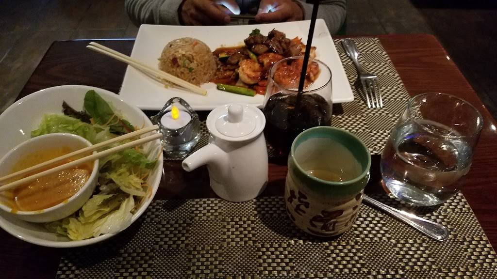 Shintaro Asian bistro | restaurant | 78 Covert Ave, Stewart Manor, NY 11530, USA | 5163286888 OR +1 516-328-6888