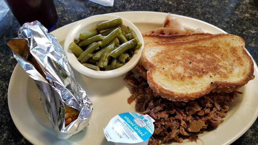 The Pig Bar-B-Q | restaurant | 1330 Blanding Blvd #170, Orange Park, FL 32065, USA | 9042139744 OR +1 904-213-9744