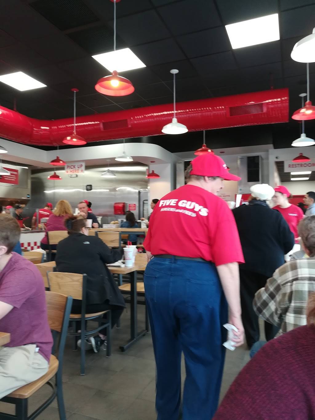 Five Guys | meal takeaway | 2401 12th Ave NW, Ardmore, OK 73401, USA | 4053005703 OR +1 405-300-5703