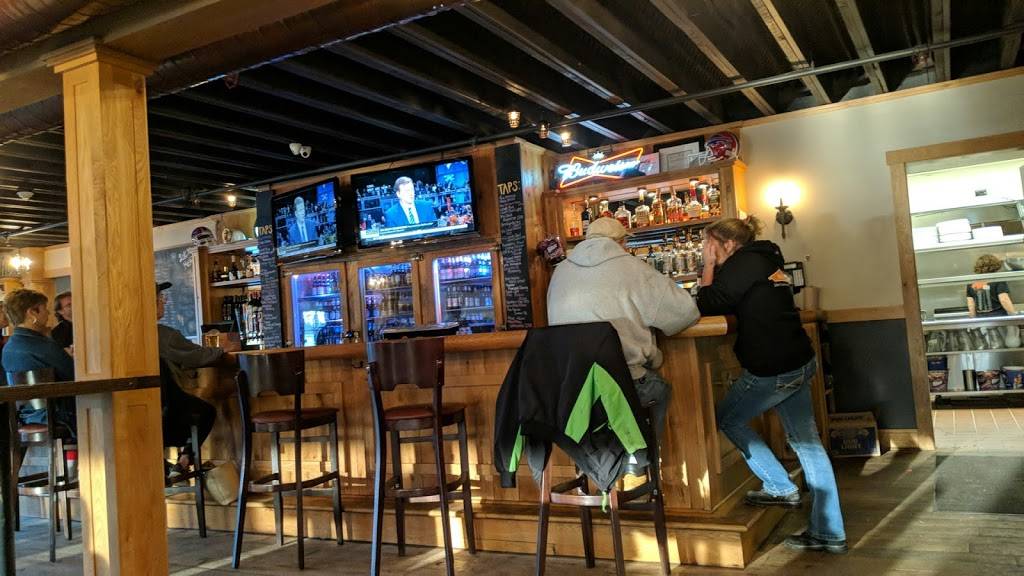 Armor Inn Tap Room | restaurant | 5381 Abbott Rd, Hamburg, NY 14075, USA | 7162021315 OR +1 716-202-1315