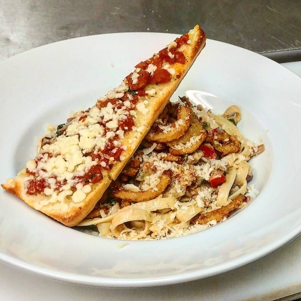 The Chill | restaurant | 373 Bridge St W #12, Waterloo, ON N2K 3K3, Canada | 5197466642 OR +1 519-746-6642