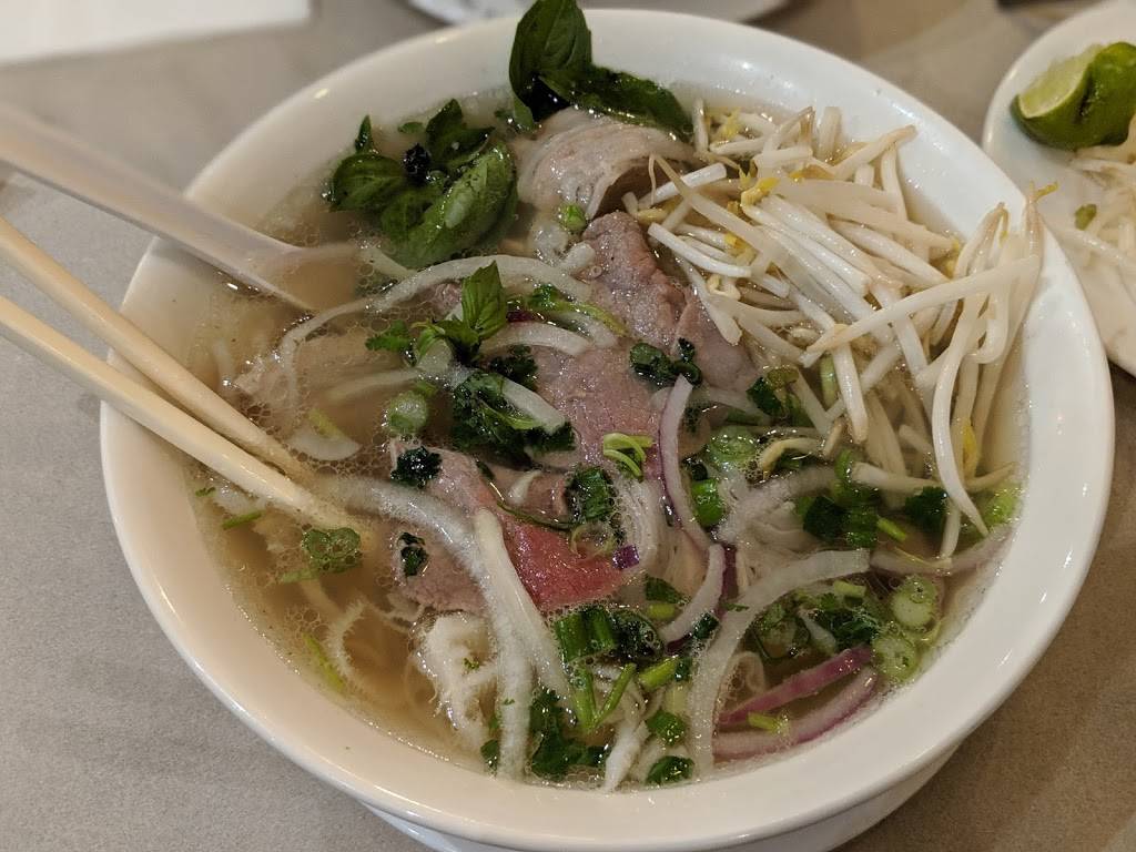 Pho Toronto | restaurant | 1448 Lawrence Ave E, North York, ON M4A 2V6, Canada | 4167570011 OR +1 416-757-0011