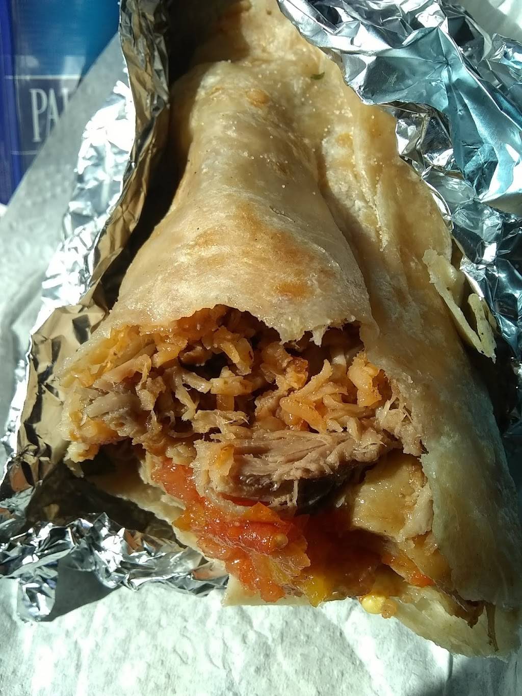 Carnitas Los 3 Puerquitos | restaurant | 981 E Vernon Ave, Los Angeles, CA 90011, USA | 3233693111 OR +1 323-369-3111