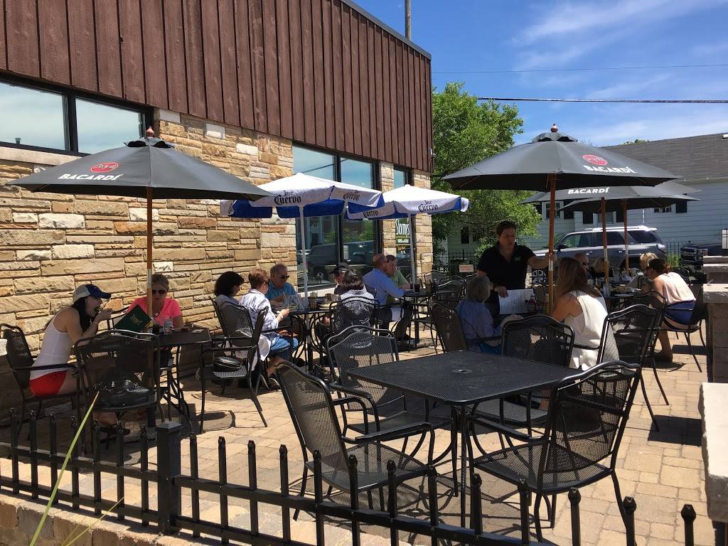 Stormys Tavern and Grille | restaurant | 1735 Orchard Ln, Northfield, IL 60093, USA | 8474418290 OR +1 847-441-8290