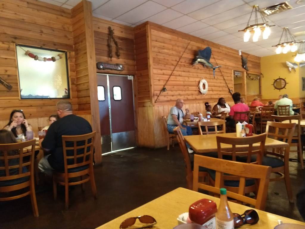 Sams St Johns Seafood | restaurant | 7119 N US Hwy 441, Ocala, FL 34475, USA | 3526222927 OR +1 352-622-2927