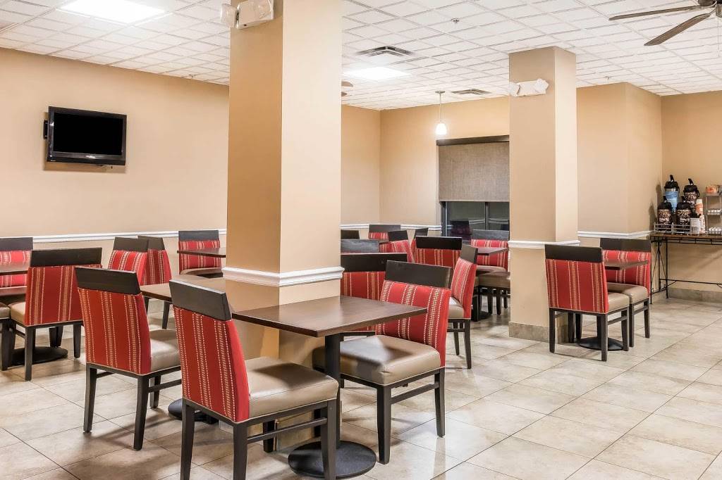 Comfort Suites Savannah North | restaurant | 115 Travelers Way, Port Wentworth, GA 31407, USA | 9129651445 OR +1 912-965-1445