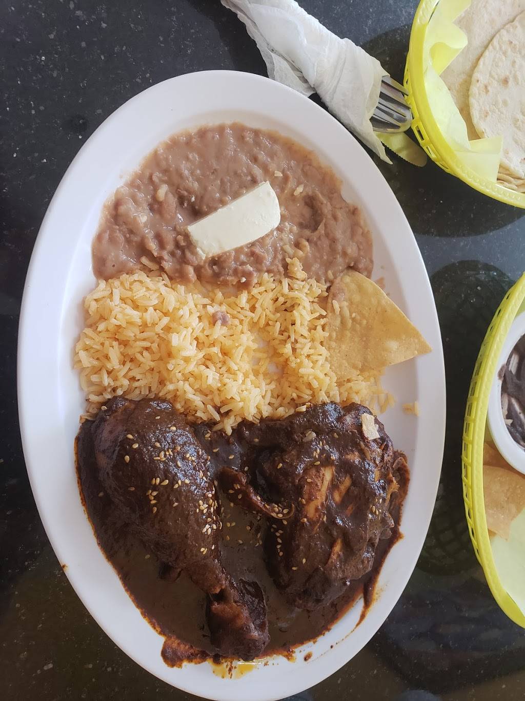 Restaurante El Gordo | restaurant | 11723 Saticoy St, North Hollywood, CA 91605, USA | 8188213274 OR +1 818-821-3274