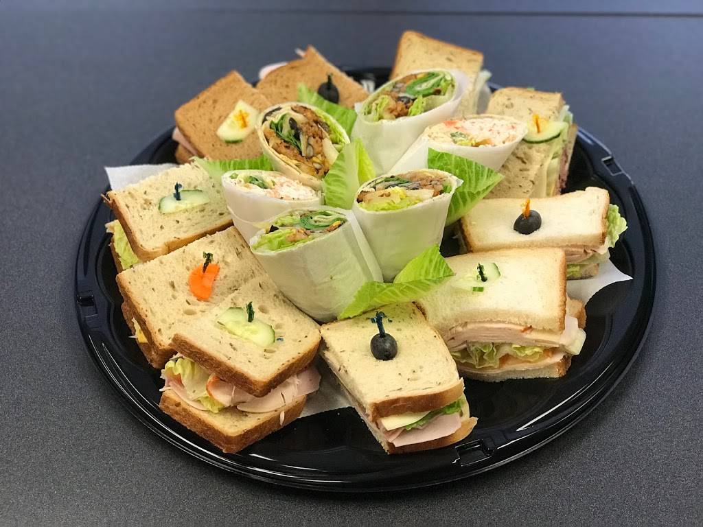 Big Apple Deli & Cafe | restaurant | 200 E Robinson St, Second floor, suite 240, Orlando, FL 32801, USA | 4074403818 OR +1 407-440-3818