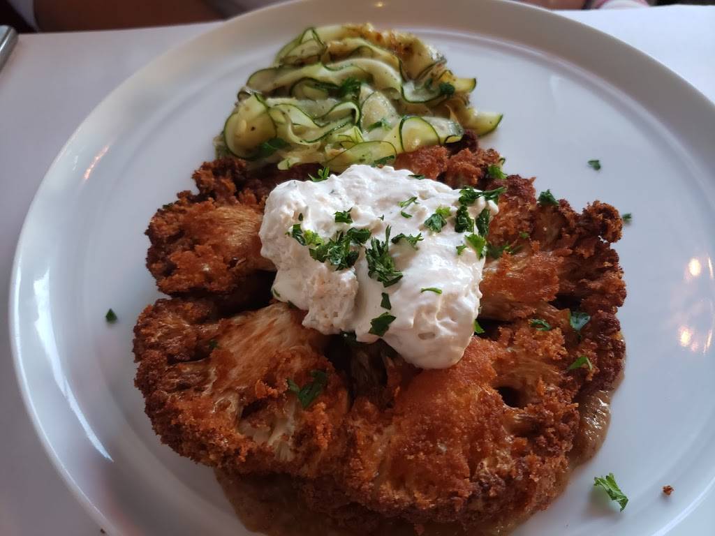 Cork + Table Kitchen and Bar | restaurant | 23 Court St, Plymouth, MA 02360, USA | 7744543683 OR +1 774-454-3683