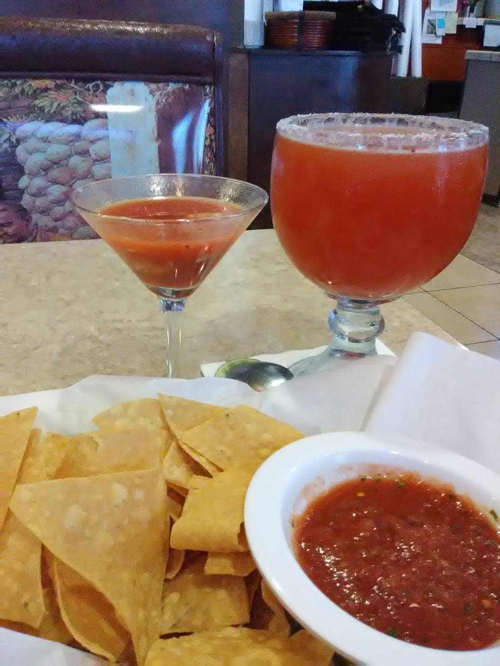 Taqueria San Miguel | restaurant | 35320 Date Palm Dr, Cathedral City, CA 92234, USA | 7603289402 OR +1 760-328-9402