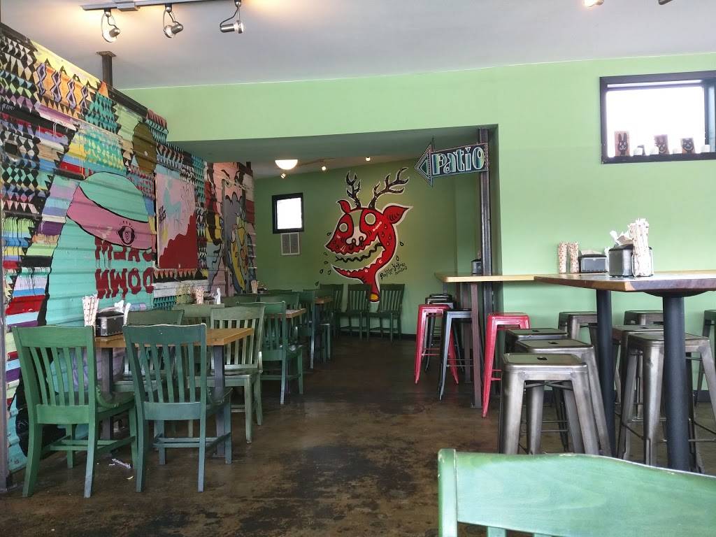 East Side King | restaurant | 2310 S Lamar Blvd #101, Austin, TX 78704, USA | 5123838382 OR +1 512-383-8382