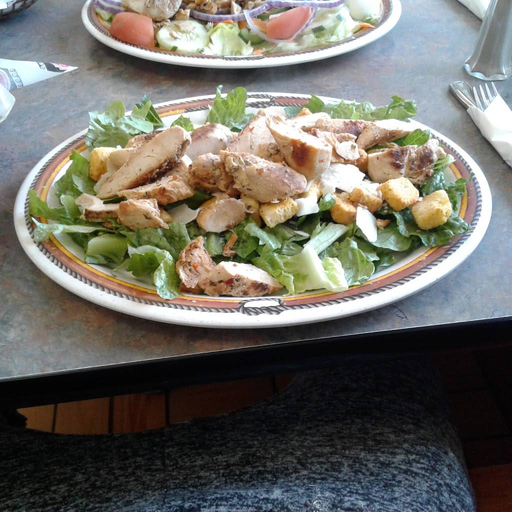 Old English Pizza | restaurant | 2765 Orthodox St, Philadelphia, PA 19137, USA | 2152889900 OR +1 215-288-9900