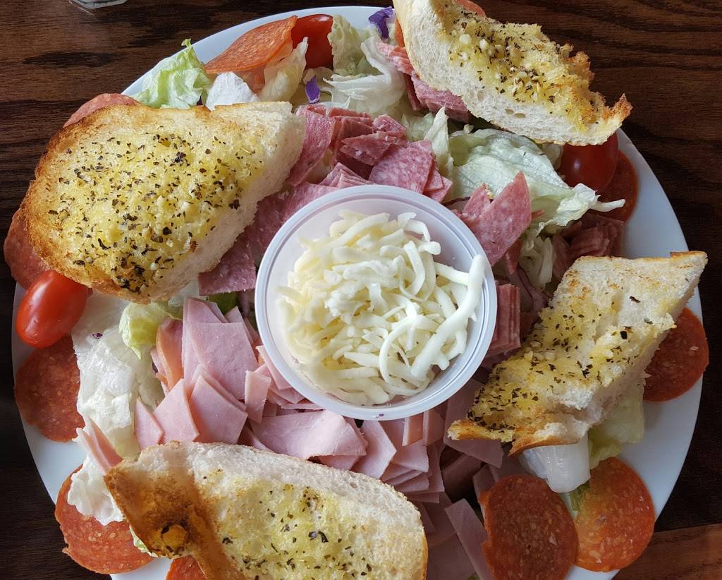 Brickhouse Tavern | restaurant | 141 Herman Melville Ave, Newport News, VA 23602, USA | 7572239531 OR +1 757-223-9531