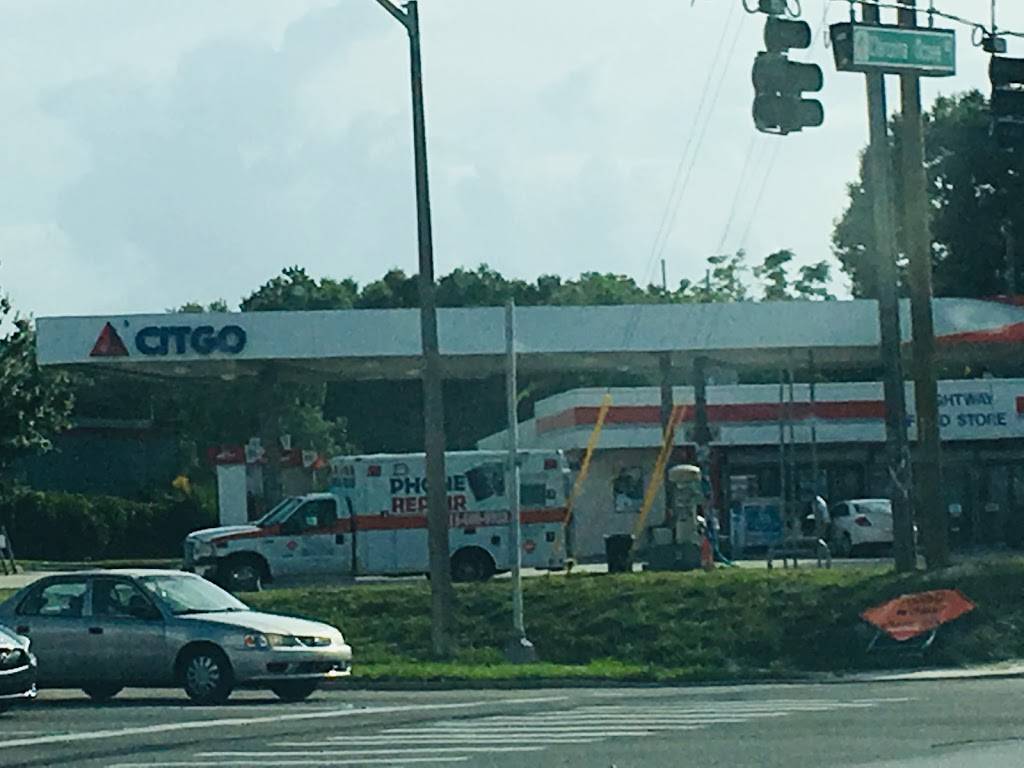 7-Eleven | bakery | 4305 N Pine Hills Rd, Orlando, FL 32808, USA | 3212367020 OR +1 321-236-7020