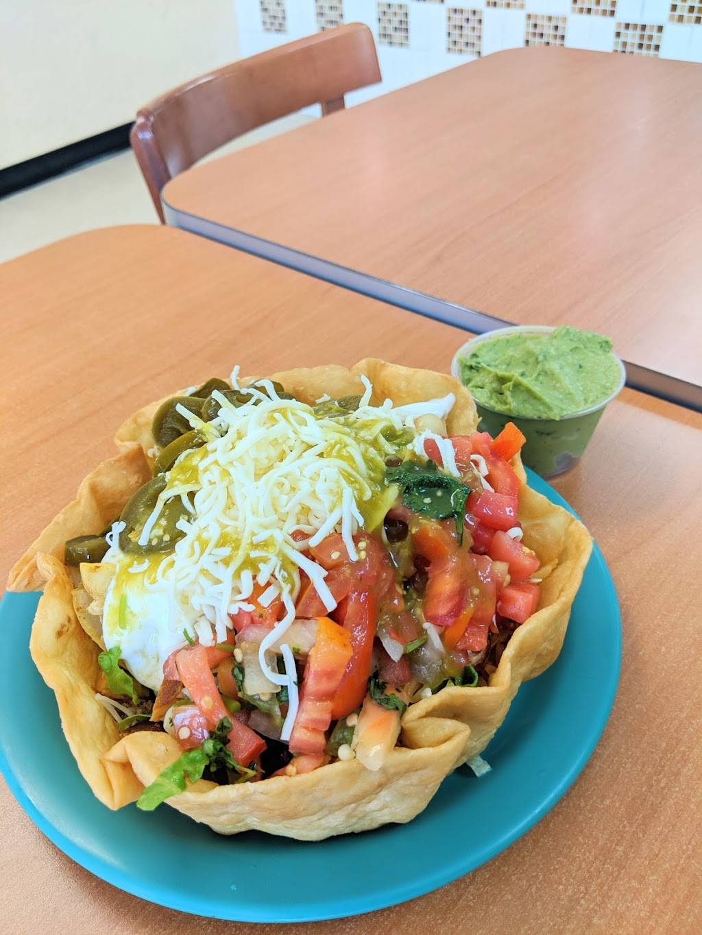 Chavas Mexican Grill | restaurant | 1902 Hart St, Vincennes, IN 47591, USA | 8128869930 OR +1 812-886-9930