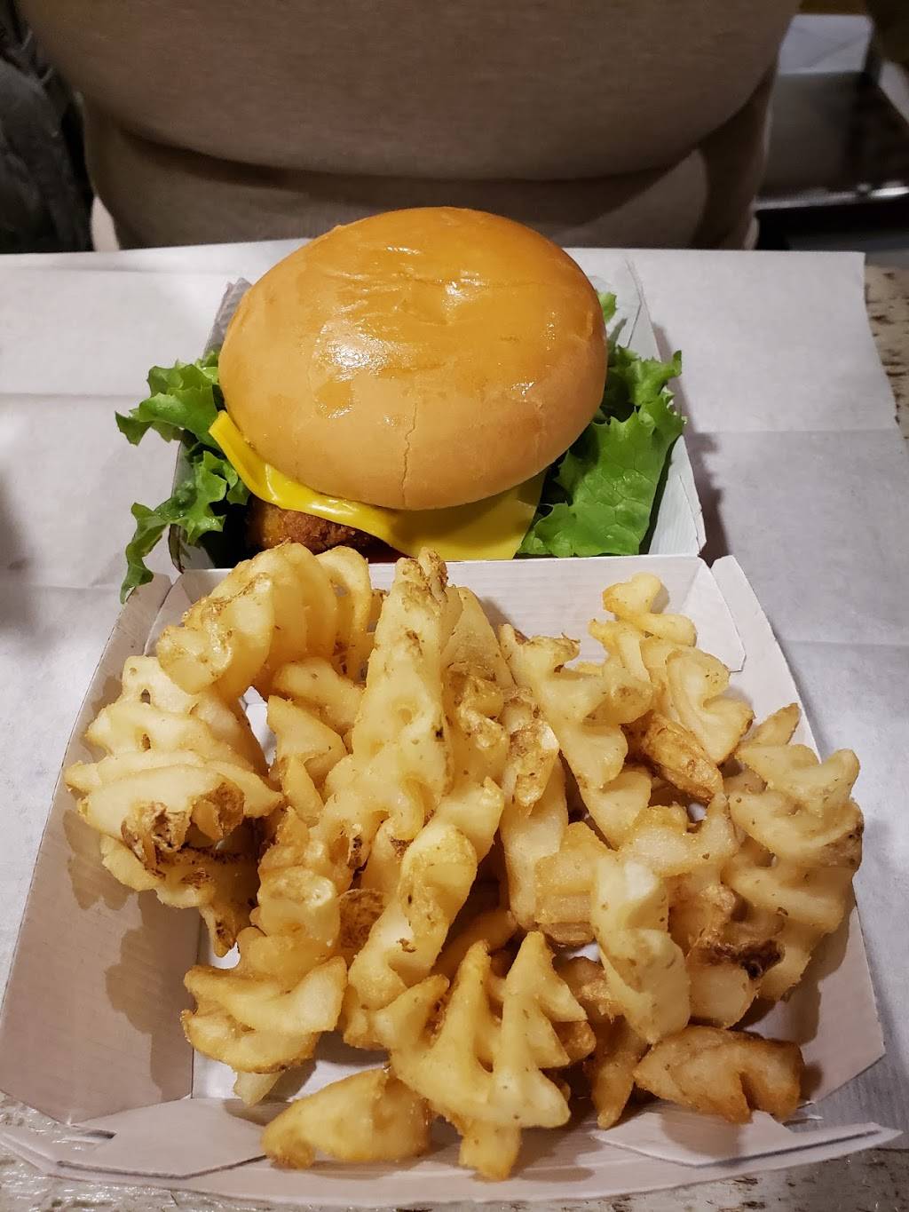 Chick-fil-A | restaurant | 1401 Broadway Mall, Hicksville, NY 11801, USA | 5164336305 OR +1 516-433-6305