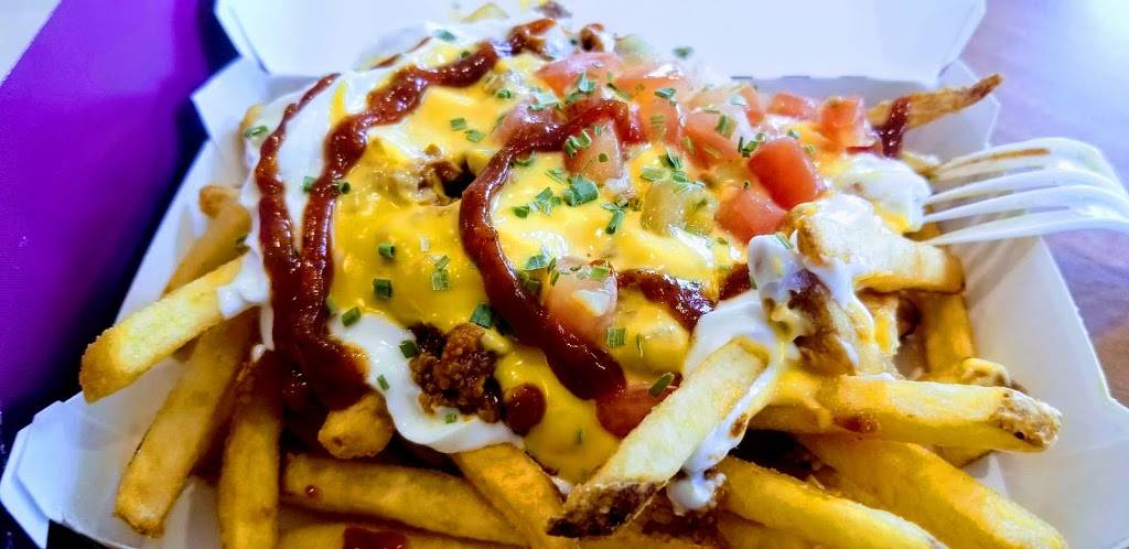 Taco Bell | meal takeaway | 164 Boulevard Gréber, Gatineau, QC J8T 6K2, Canada | 8195612663 OR +1 819-561-2663